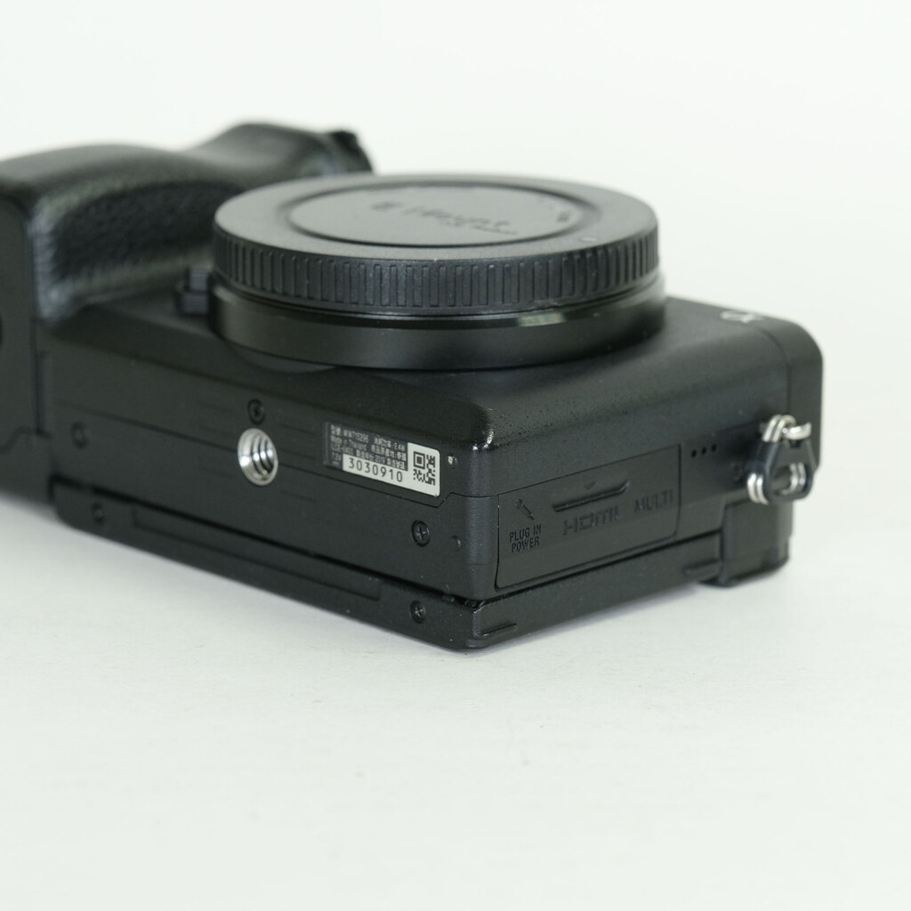 SONY α6400(ILCE-6400) SONY α6400(ILCE-6400)