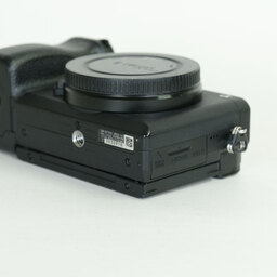 SONY α6400(ILCE-6400) SONY α6400(ILCE-6400)