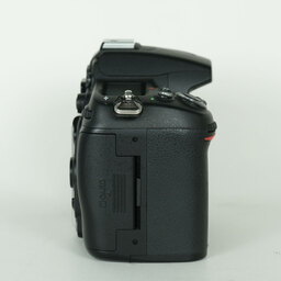 Nikon D7000