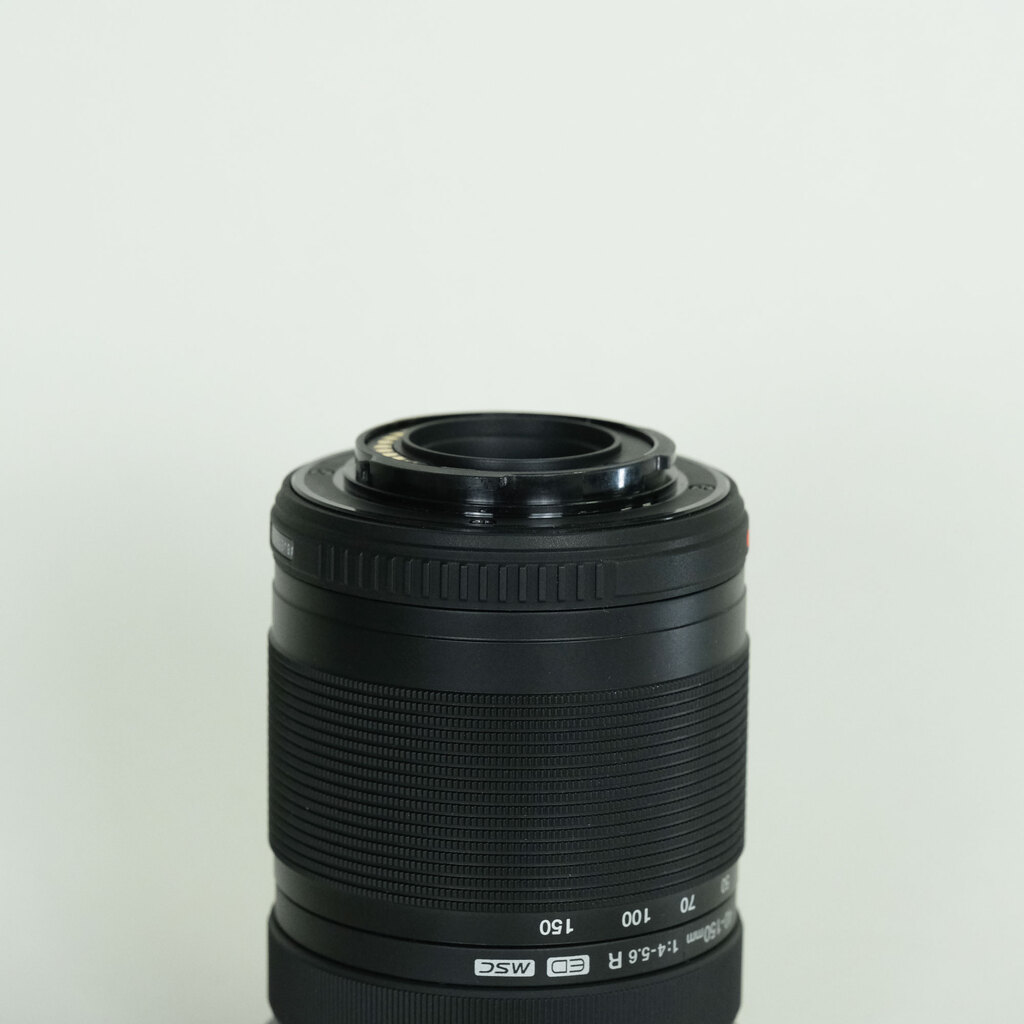 OLYMPUS M.ZUIKO DIGITAL ED 40-150mm F4.0-5.6 R OLYMPUS M.ZUIKO DIGITAL ED 40-150mm F4.0-5.6 R