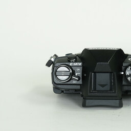 OLYMPUS OM-D E-M1 Mark II