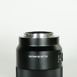 SONY FE 50mm F2.8 Macro SEL50M28