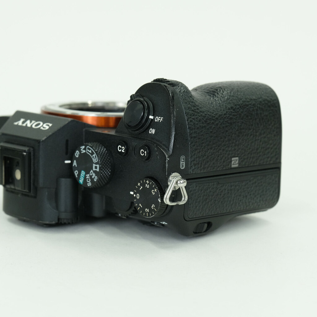 SONY α7 III(ILCE-7M3) SONY α7 III(ILCE-7M3)