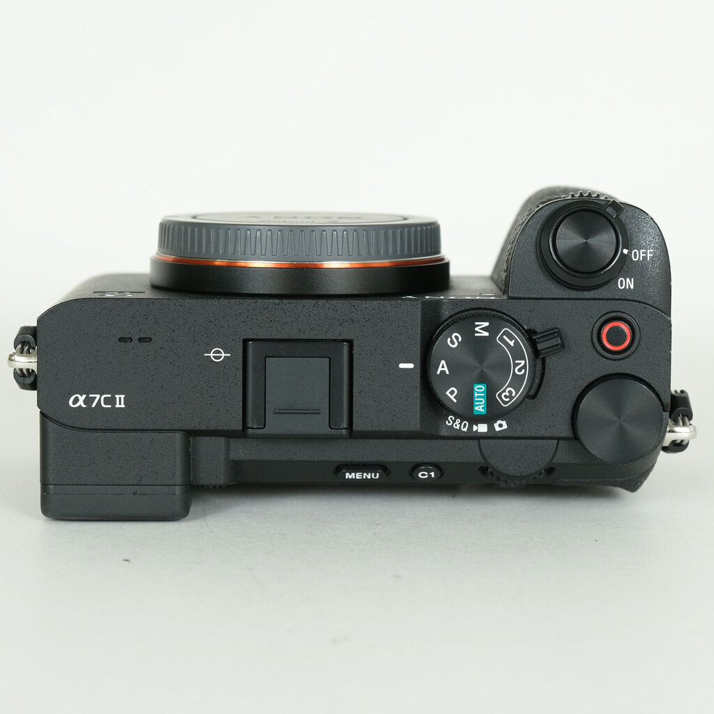 SONY α7C II(ILCE-7CM2) SONY α7C II(ILCE-7CM2)