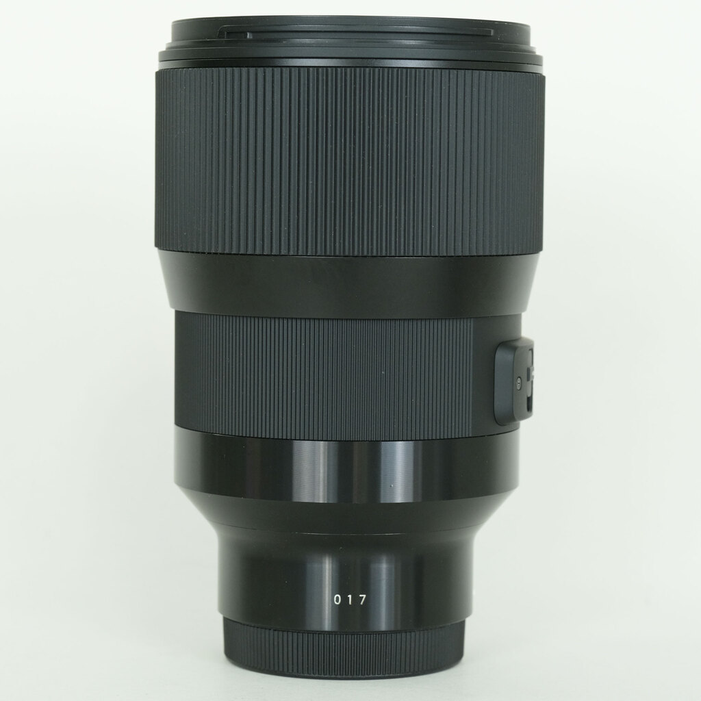 SIGMA Art 135mm F1.8 DG HSM  (ソニーE用)