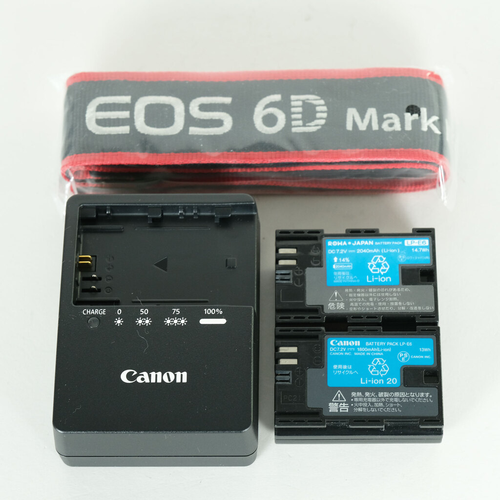 Canon EOS 6D Mark II Canon EOS 6D Mark II