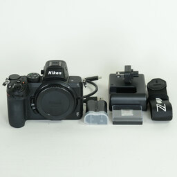 Nikon Z5