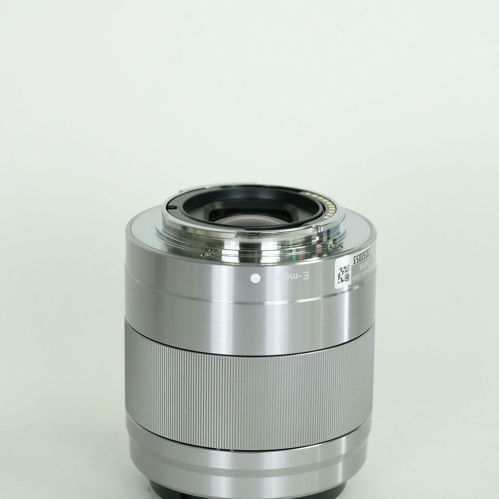 SONY E 50mm F1.8 OSS SEL50F18 SONY E 50mm F1.8 OSS SEL50F18