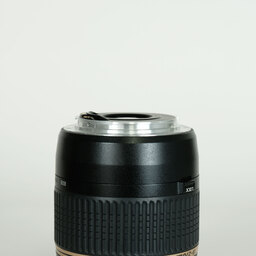 TAMRON 18-270mm F3.5-6.3 DiII VC PZD/Model B008E（キヤノンEF用）