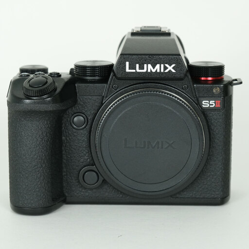 Panasonic LUMIX DC-S5M2を徹底解説。愛用者レビュー・作例付き | ONE
