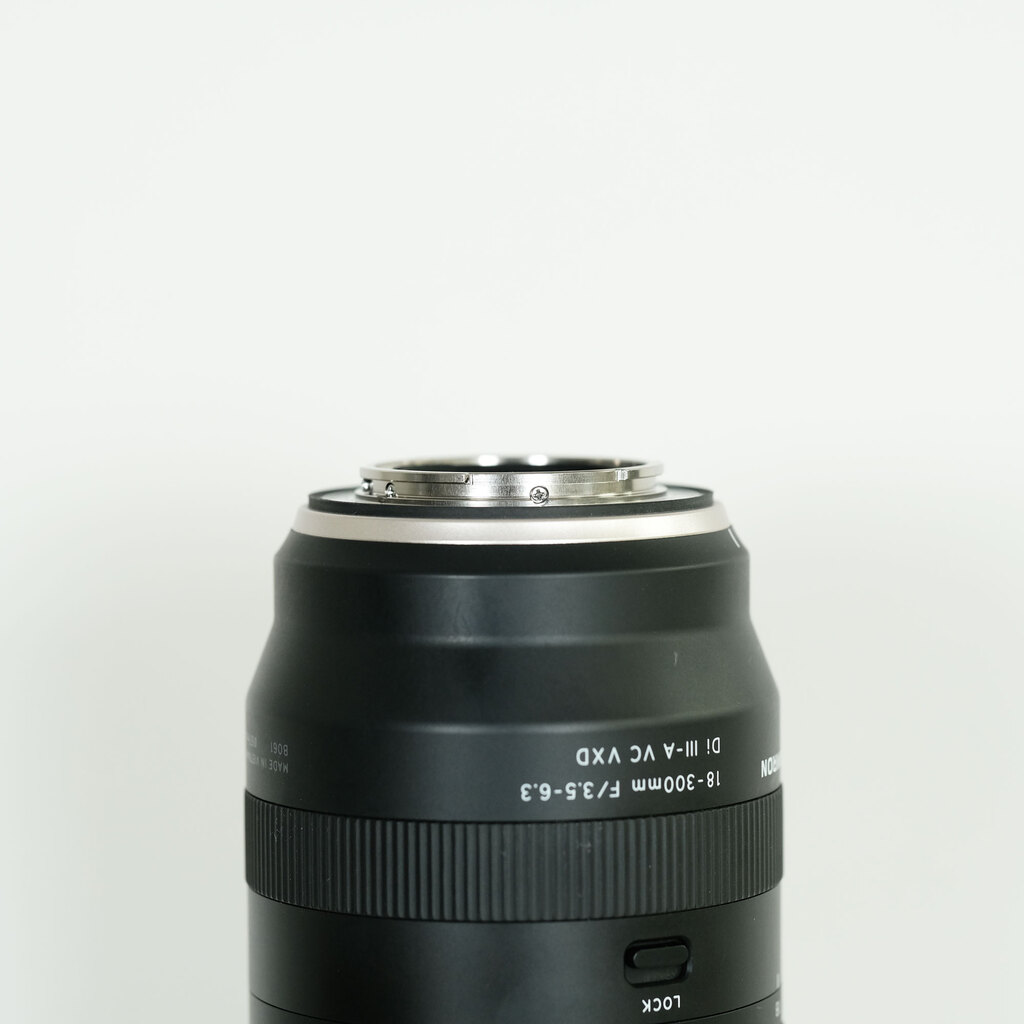 TAMRON 18-300mm F/3.5-6.3 Di III-A VC VXD (Model B061) [フジフイルムX用]