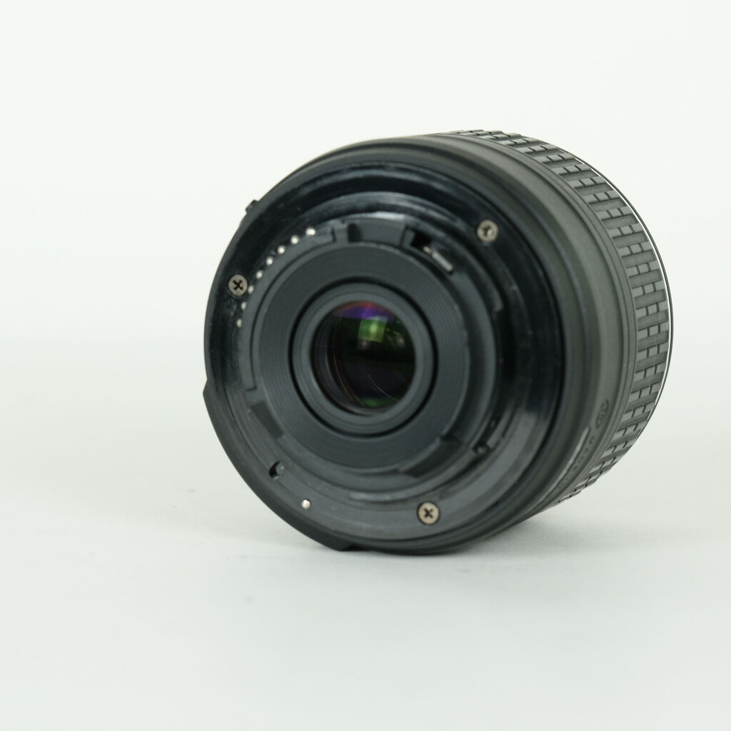 Nikon AF-S DX NIKKOR 18-55mm f3.5-5.6G VR IIの出品 | ONE SCENE