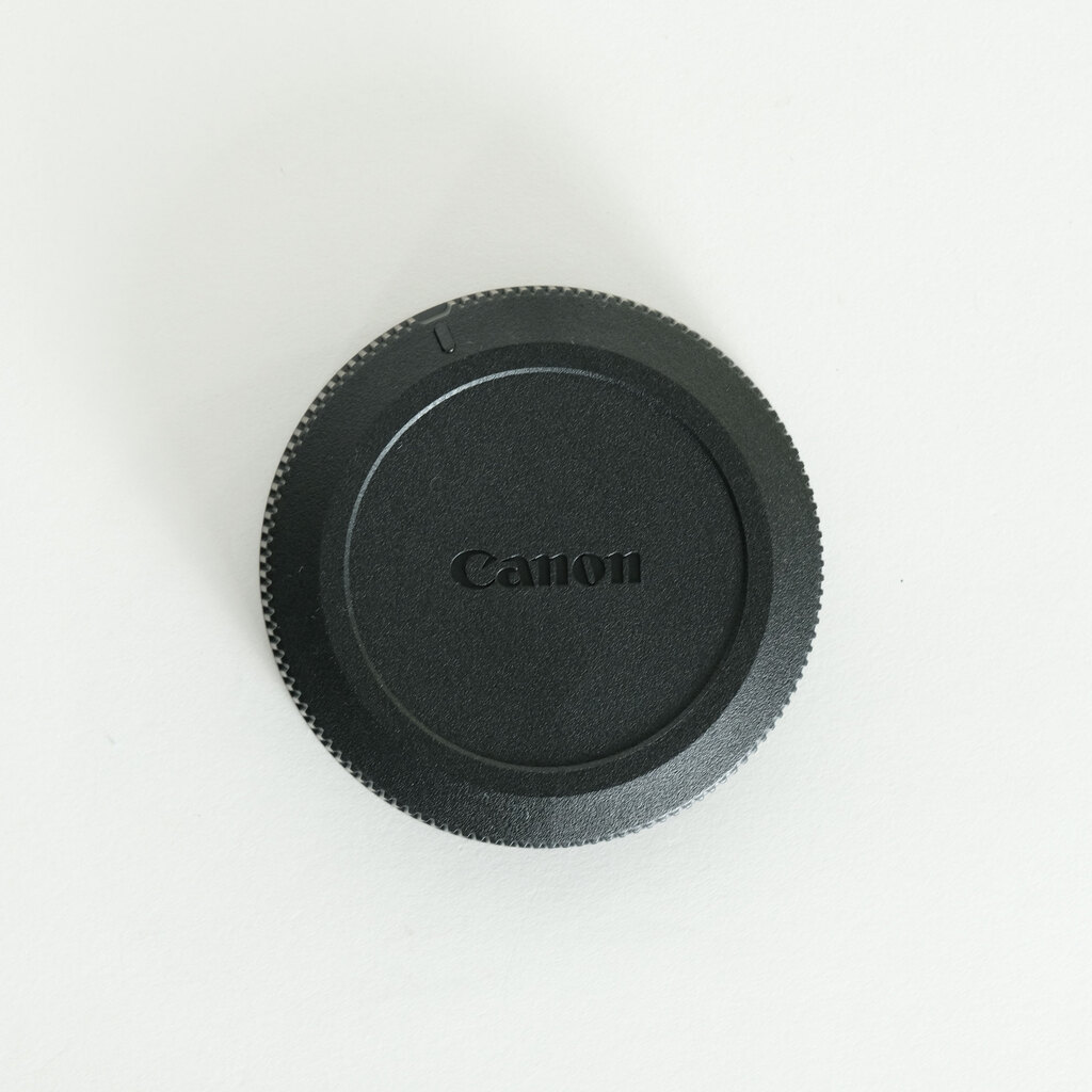 Canon RF135mm F1.8 L IS USM