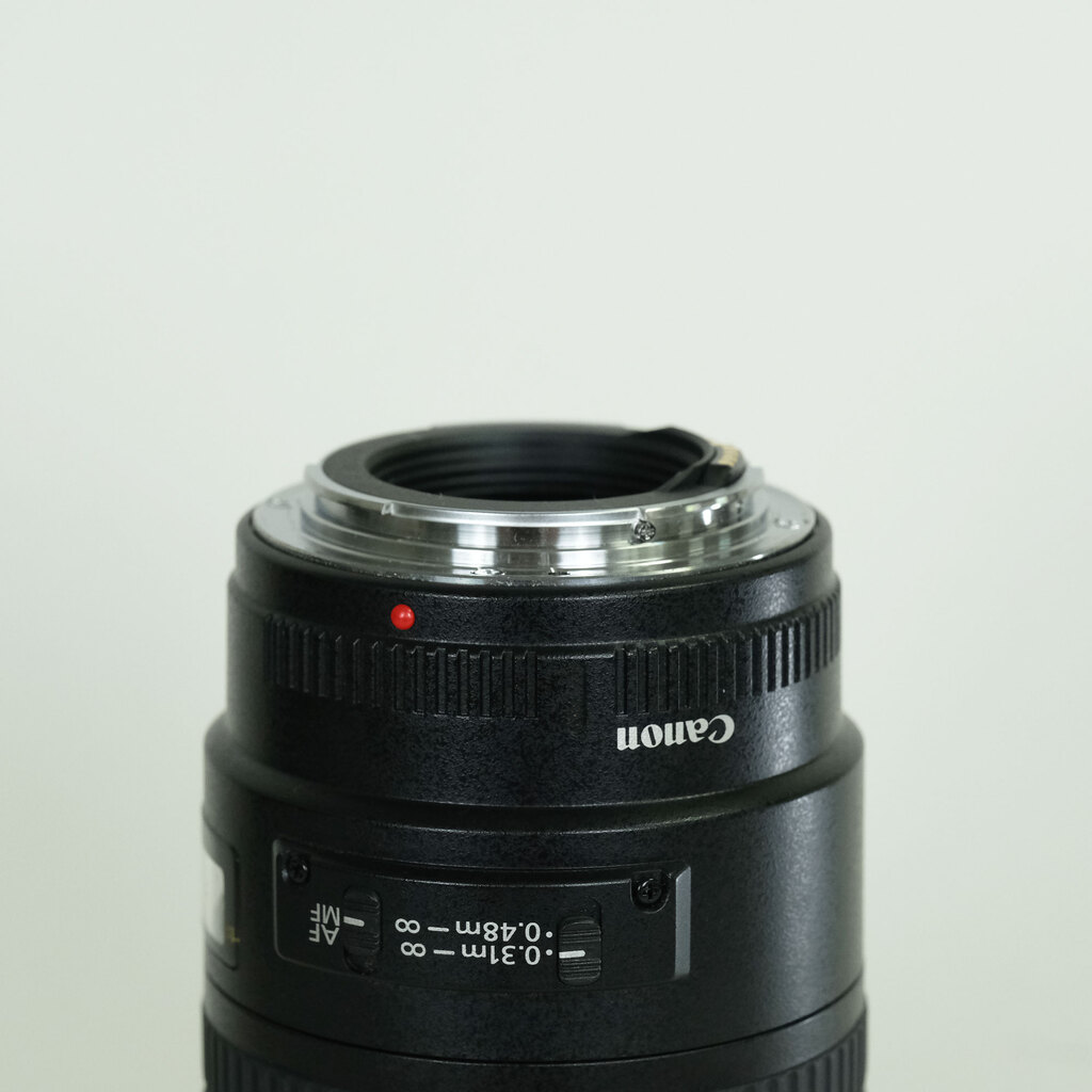 Canon EF100mm F2.8 マクロ USM