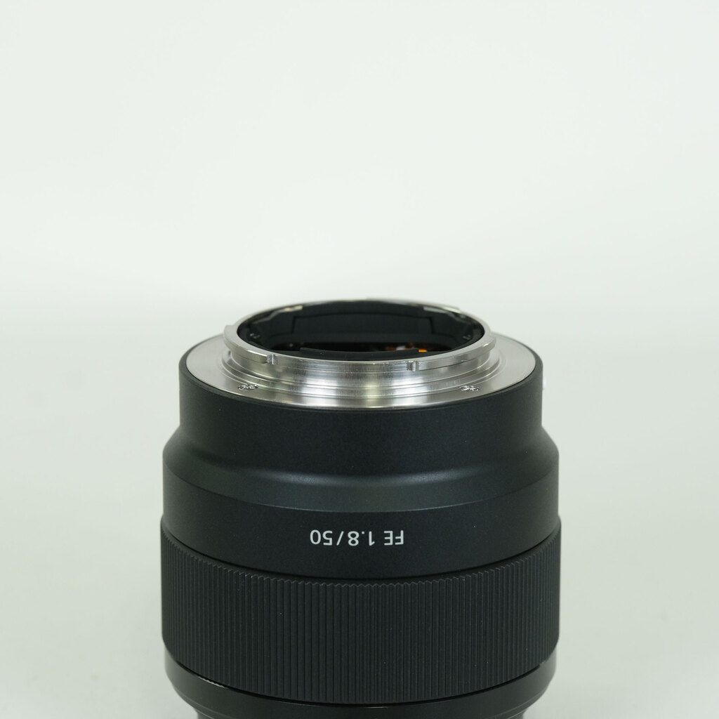 SONY E 50mm F1.8 OSS SEL50F18
