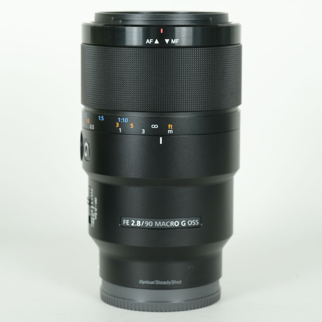 SONY FE 90mm F2.8 Macro G OSS SEL90M28G SONY FE 90mm F2.8 Macro G OSS SEL90M28G
