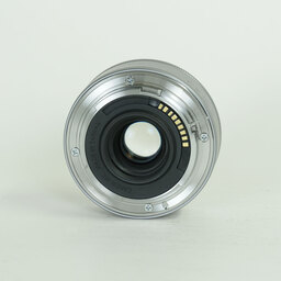 Canon EF-M22mm F2 STM Canon EF-M22mm F2 STM