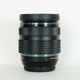 OLYMPUS M.ZUIKO DIGITAL ED 12-40mm F2.8 PRO II OLYMPUS M.ZUIKO DIGITAL ED 12-40mm F2.8 PRO II