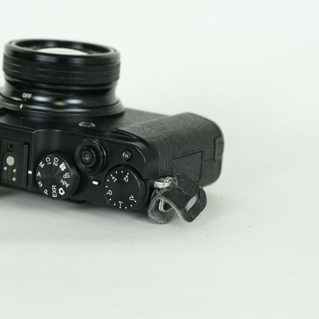 FUJIFILM X10 ブラック FUJIFILM X10 ブラック
