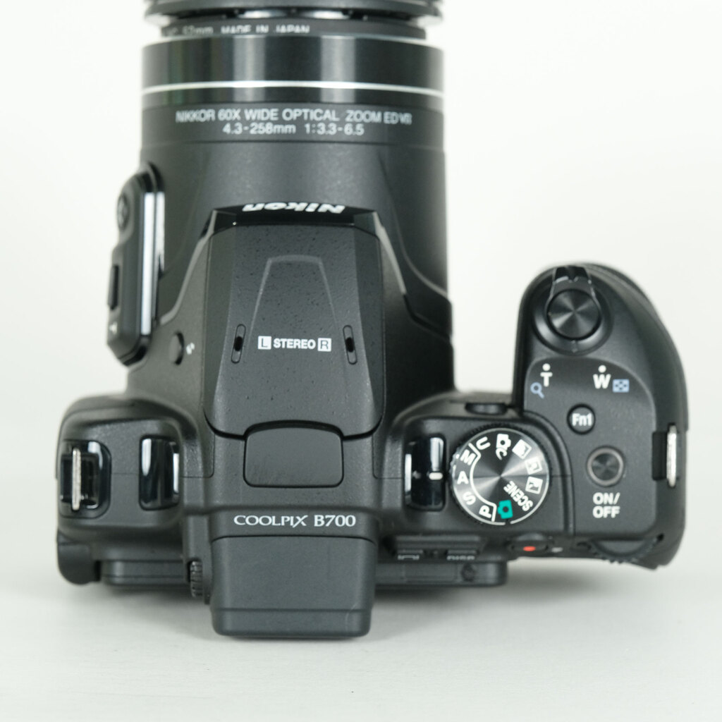 Nikon COOLPIX B700 ブラック