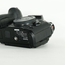 Panasonic LUMIX DC-G9 PRO