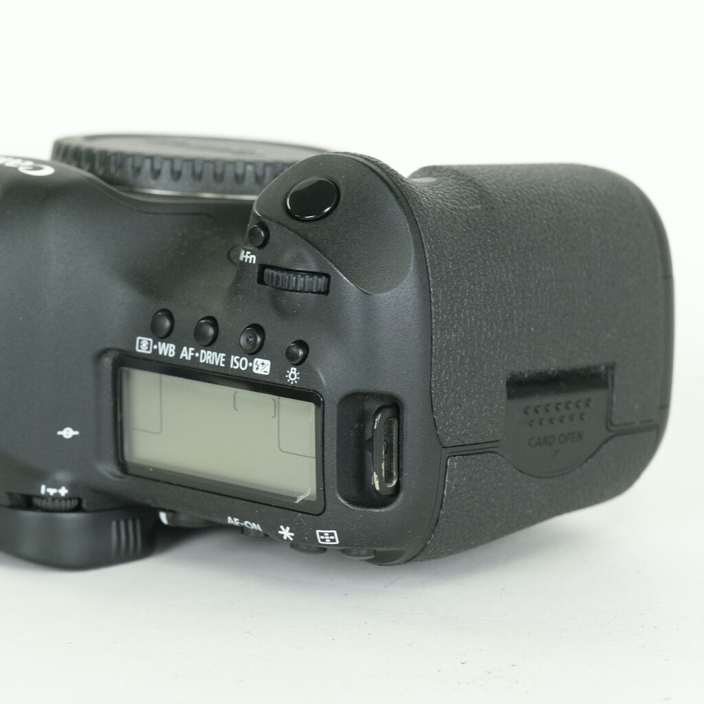 Canon EOS 5D Mark III Canon EOS 5D Mark III