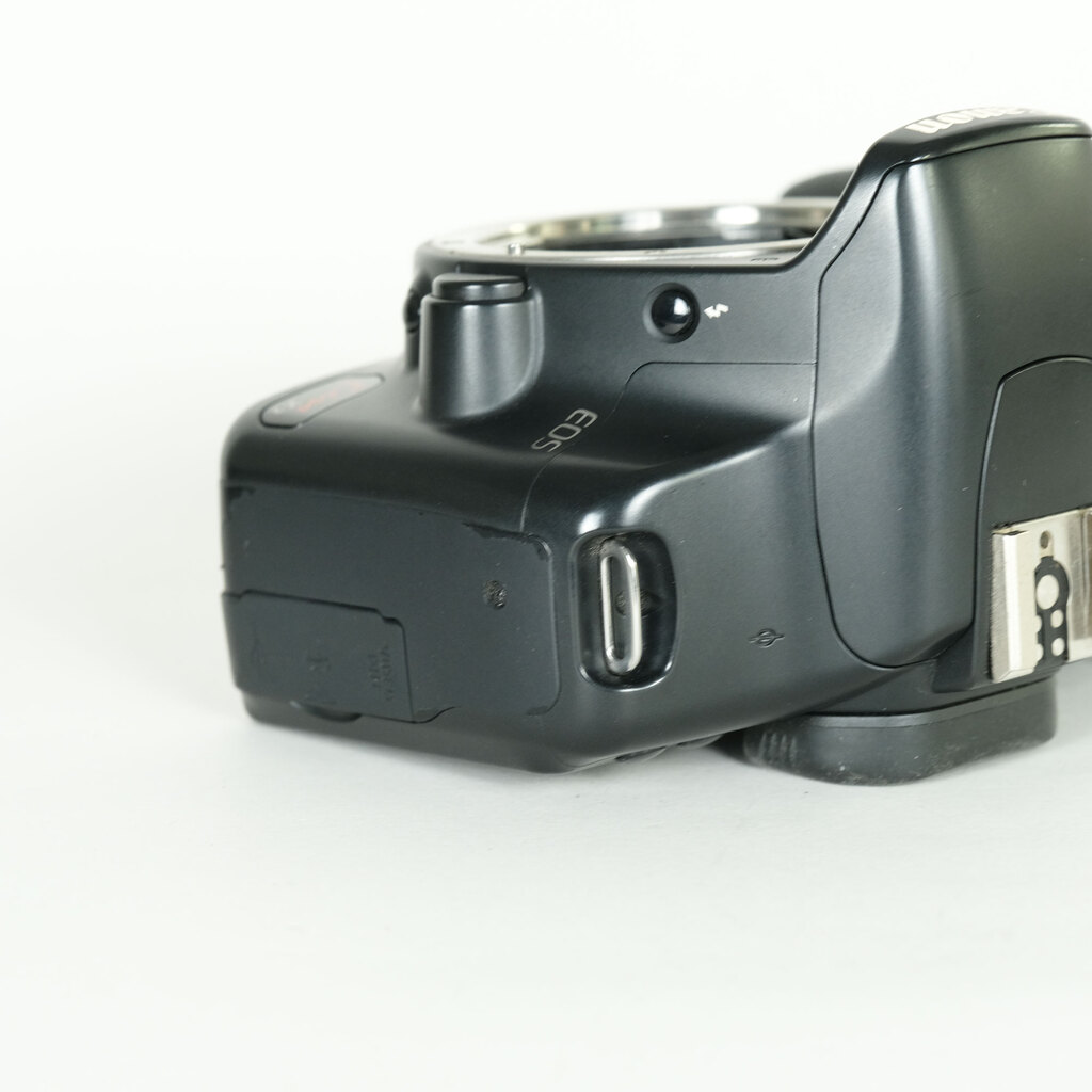 Canon EOS Kiss X2 ボディ