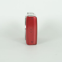 Canon IXY 200 レッド