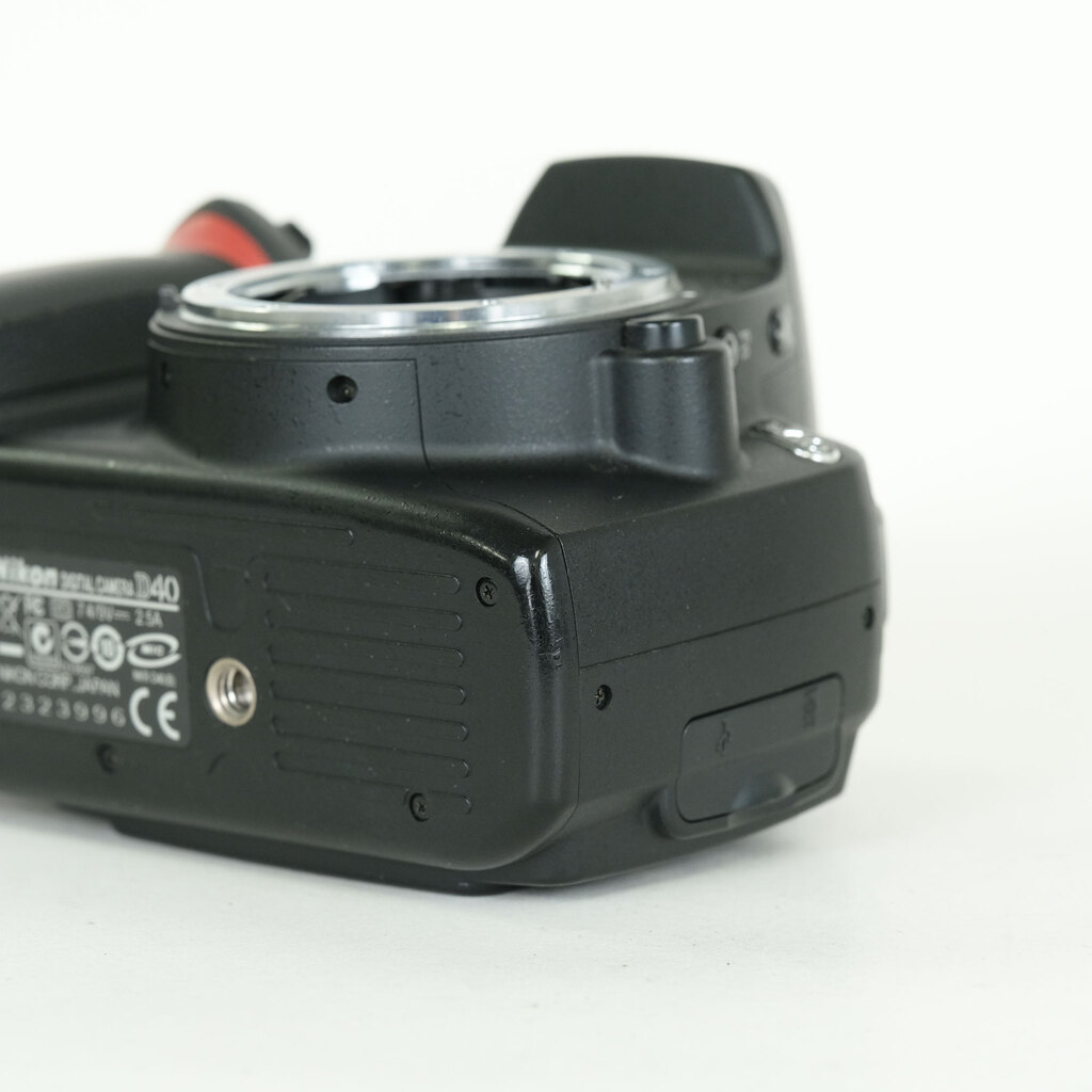 Nikon D40 ブラックボディ