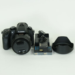 Panasonic LUMIX DMC-FZ1000