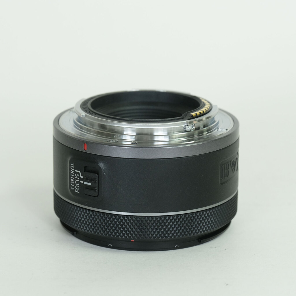 Canon RF50mm F1.8 STM