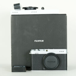 FUJIFILM X-E4 FUJIFILM X-E4