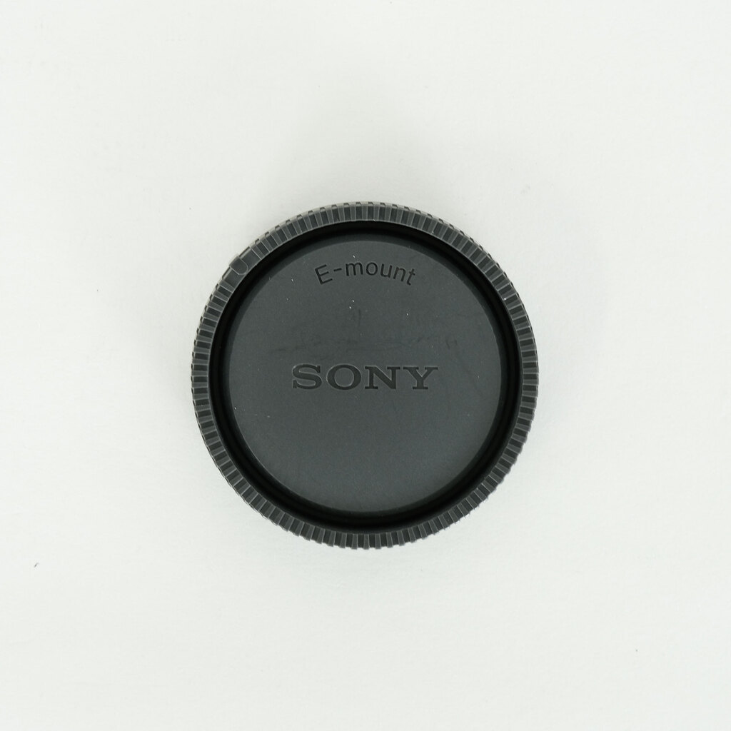 SONY FE 85mm F1.8 SEL85F18