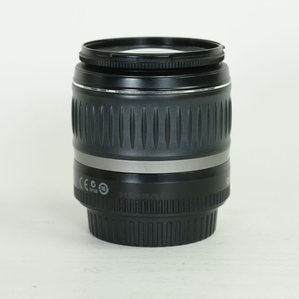 Canon EF-S 18-55mm F3.5-5.6 II USM