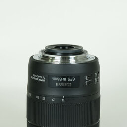 Canon EF-S18-135mm F3.5-5.6 IS USM