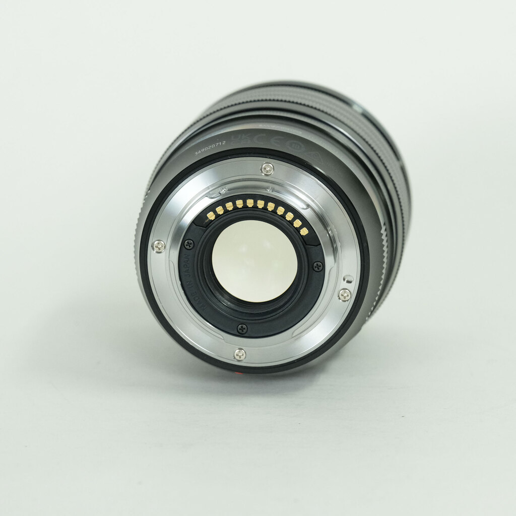 OM SYSTEM M.ZUIKO DIGITAL ED 45mm F1.2 PRO   　※OM SYSTEMロゴモデル