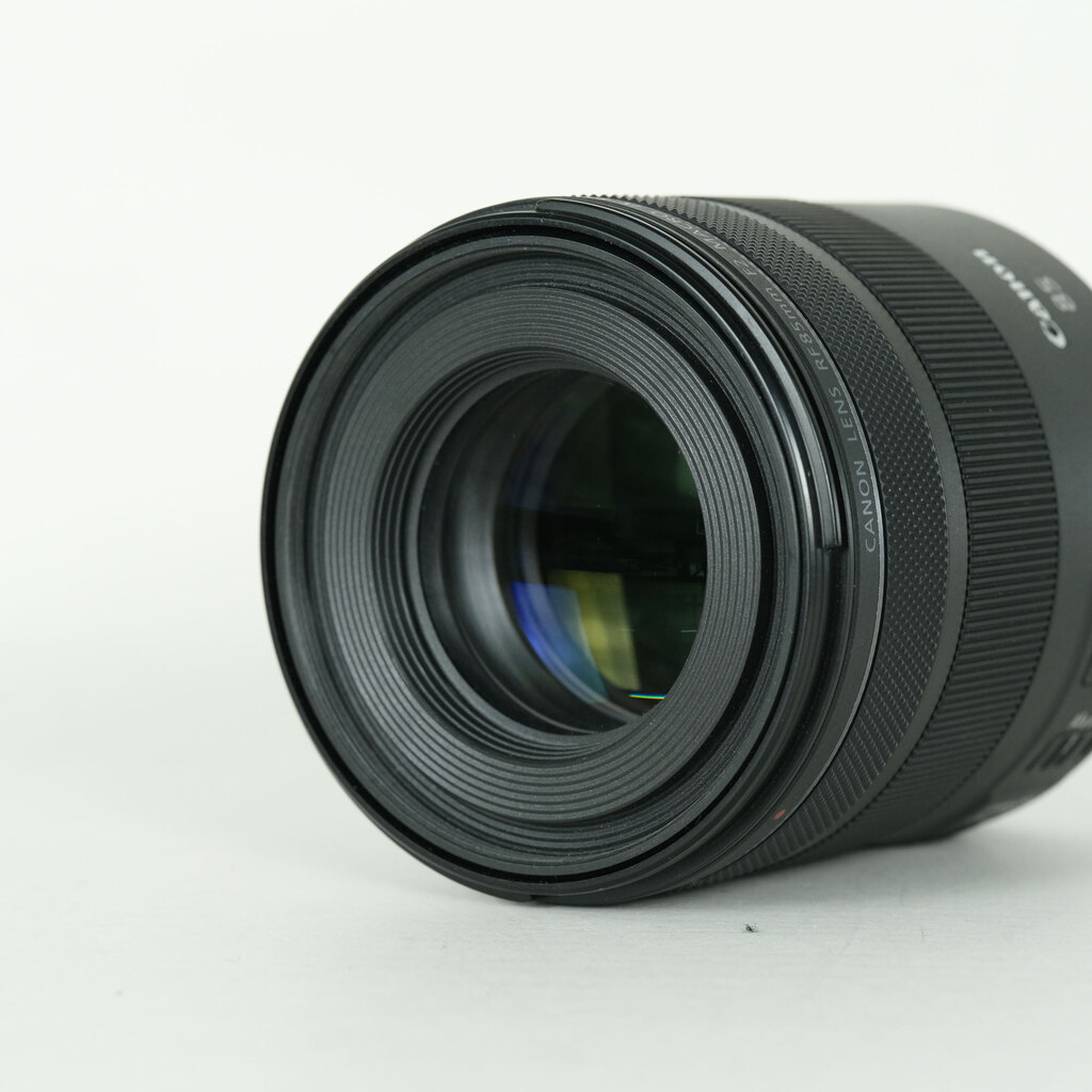 Canon RF85mm F2 MACRO IS STMの出品 | ONE SCENE（ワンシーン）