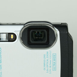 OLYMPUS STYLUS TG-870 Tough WHT ホワイト OLYMPUS STYLUS TG-870 Tough WHT ホワイト