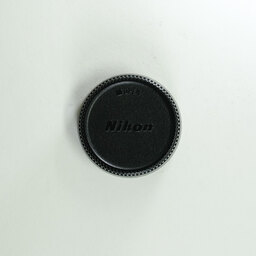 Nikon AF-S DX Zoom-Nikkor 17-55mm f/2.8G IF-ED Nikon AF-S DX Zoom-Nikkor 17-55mm f/2.8G IF-ED