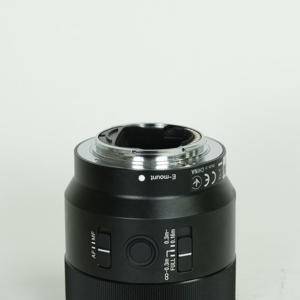 SONY FE 50mm F2.8 Macro SEL50M28