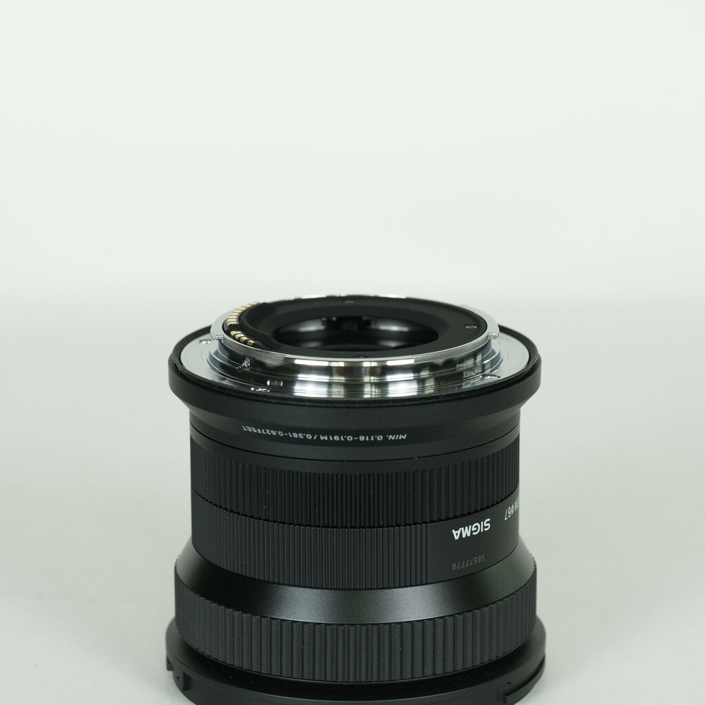 SIGMA 10-18mm F2.8 DC DN｜Contemporary [キヤノンRF用]の出品 | ONE