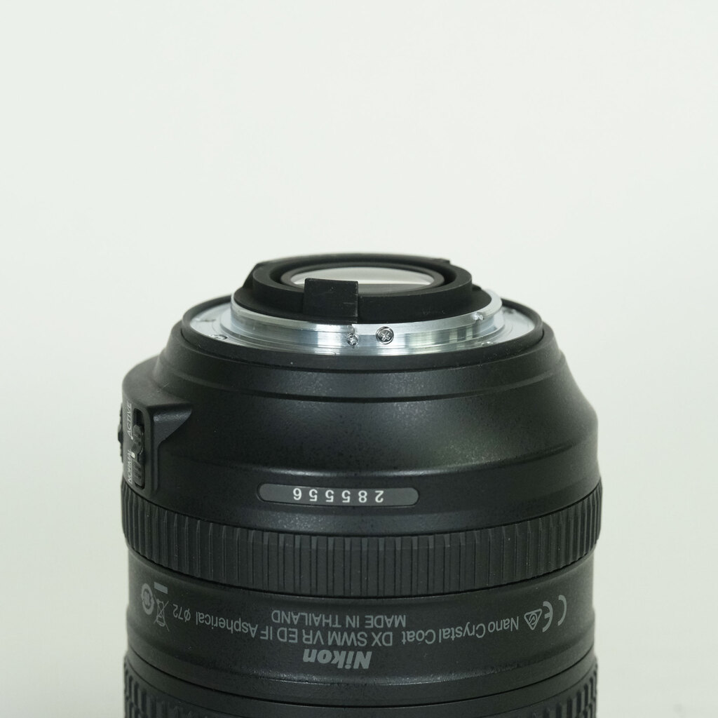 Nikon AF-S DX NIKKOR 16-80mm f/2.8-4E ED VR Nikon AF-S DX NIKKOR 16-80mm f/2.8-4E ED VR