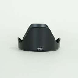 FUJIFILM フジノン XC16-50mm F3.5-5.6 OIS シルバー FUJIFILM フジノン XC16-50mm F3.5-5.6 OIS シルバー