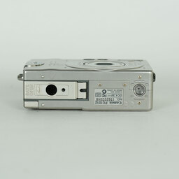 Canon IXY DIGITAL 200