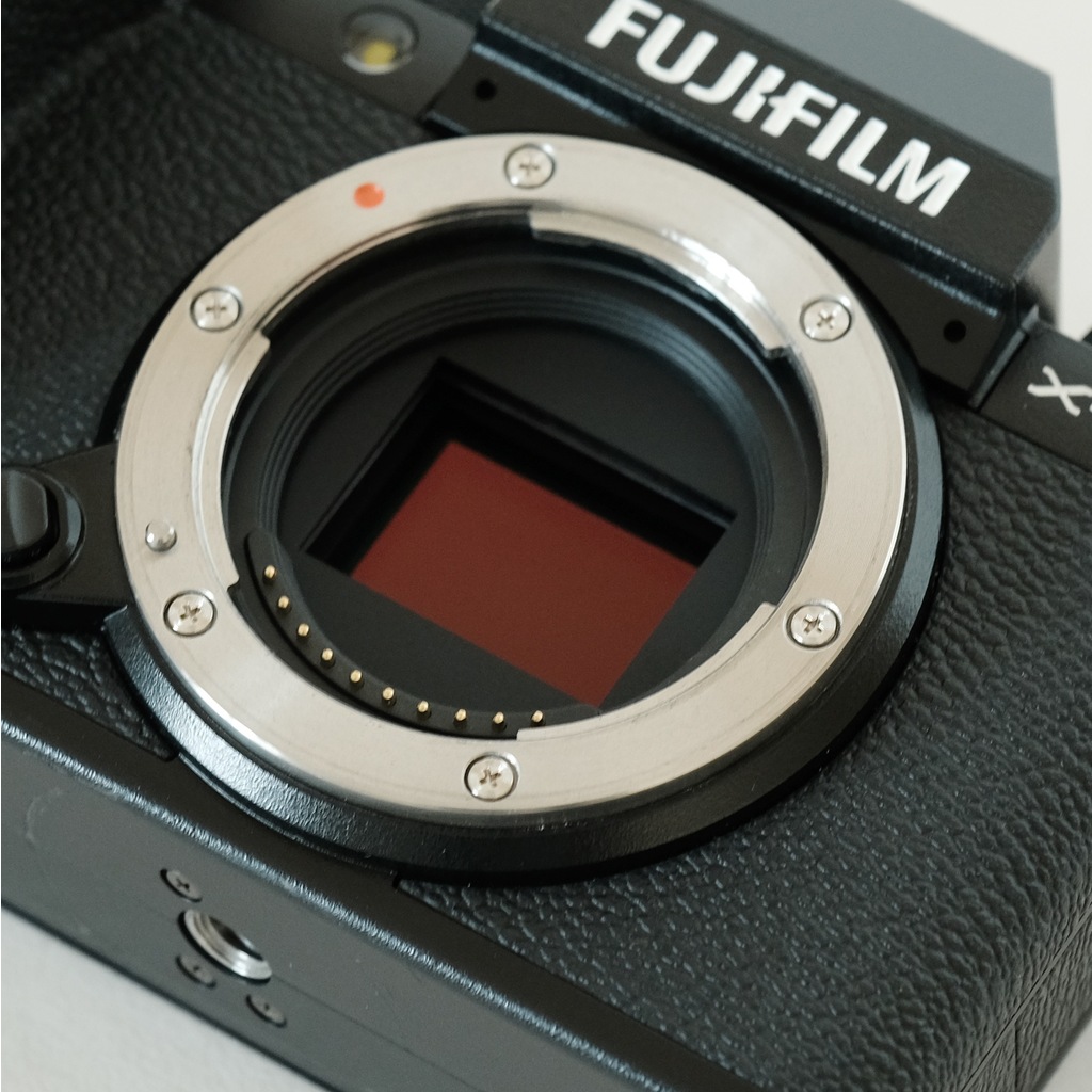 FUJIFILM X-S10