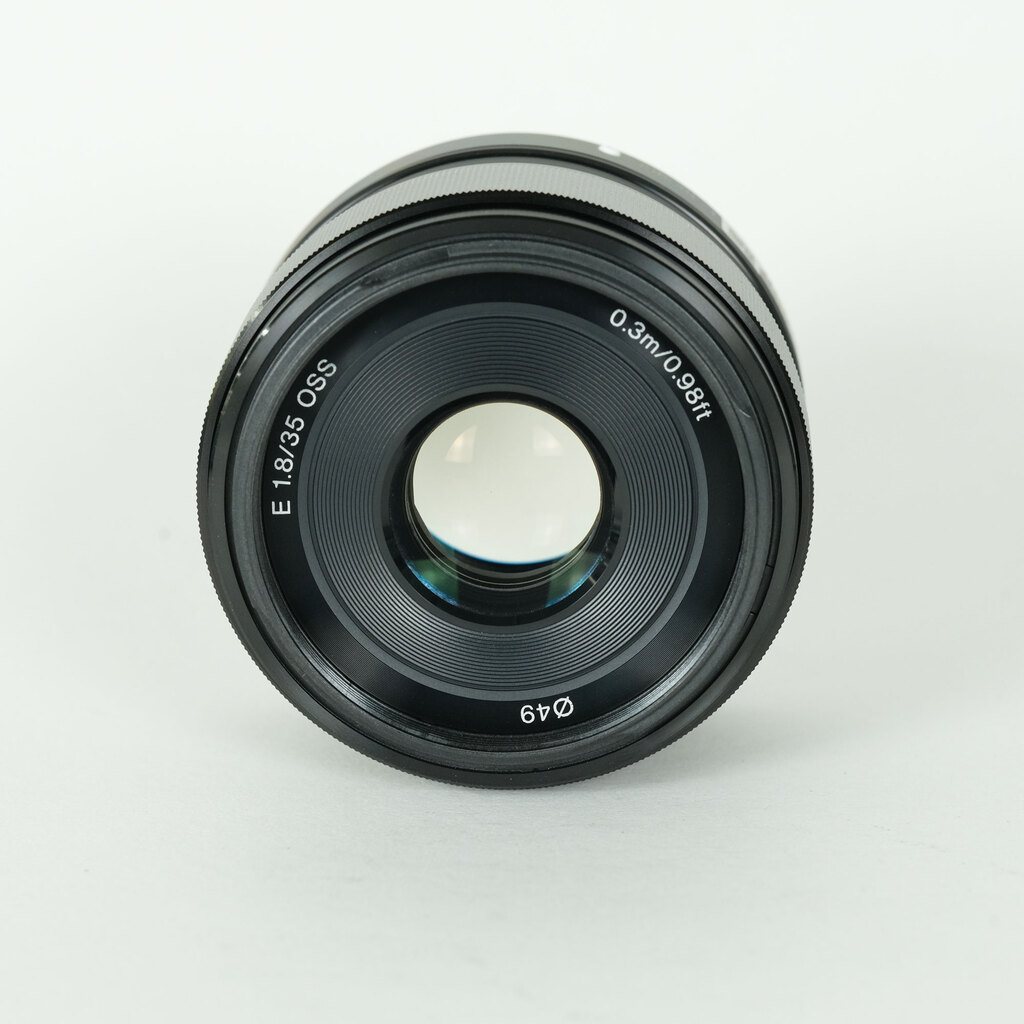 SONY E 35mm F1.8 OSS SEL35F18 SONY E 35mm F1.8 OSS SEL35F18