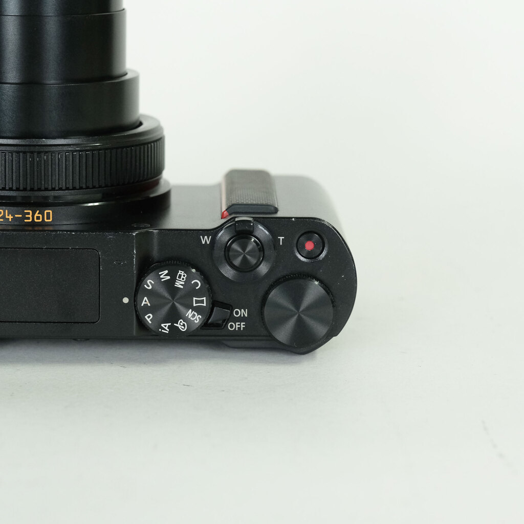 Panasonic LUMIX DC-TX2 ブラック