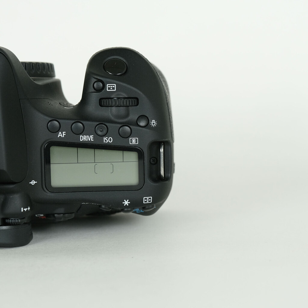 Canon EOS 80D Canon EOS 80D