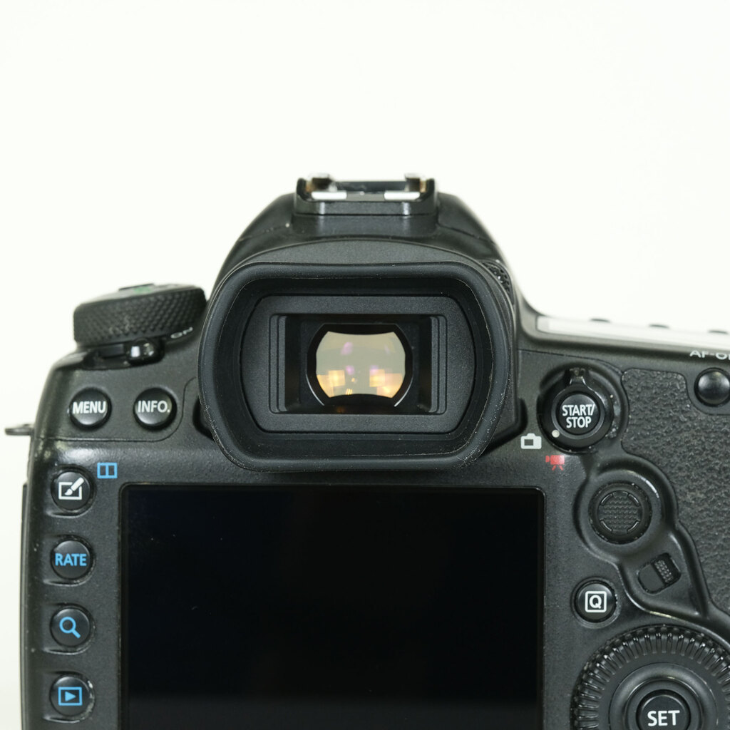 Canon EOS 5D Mark IV