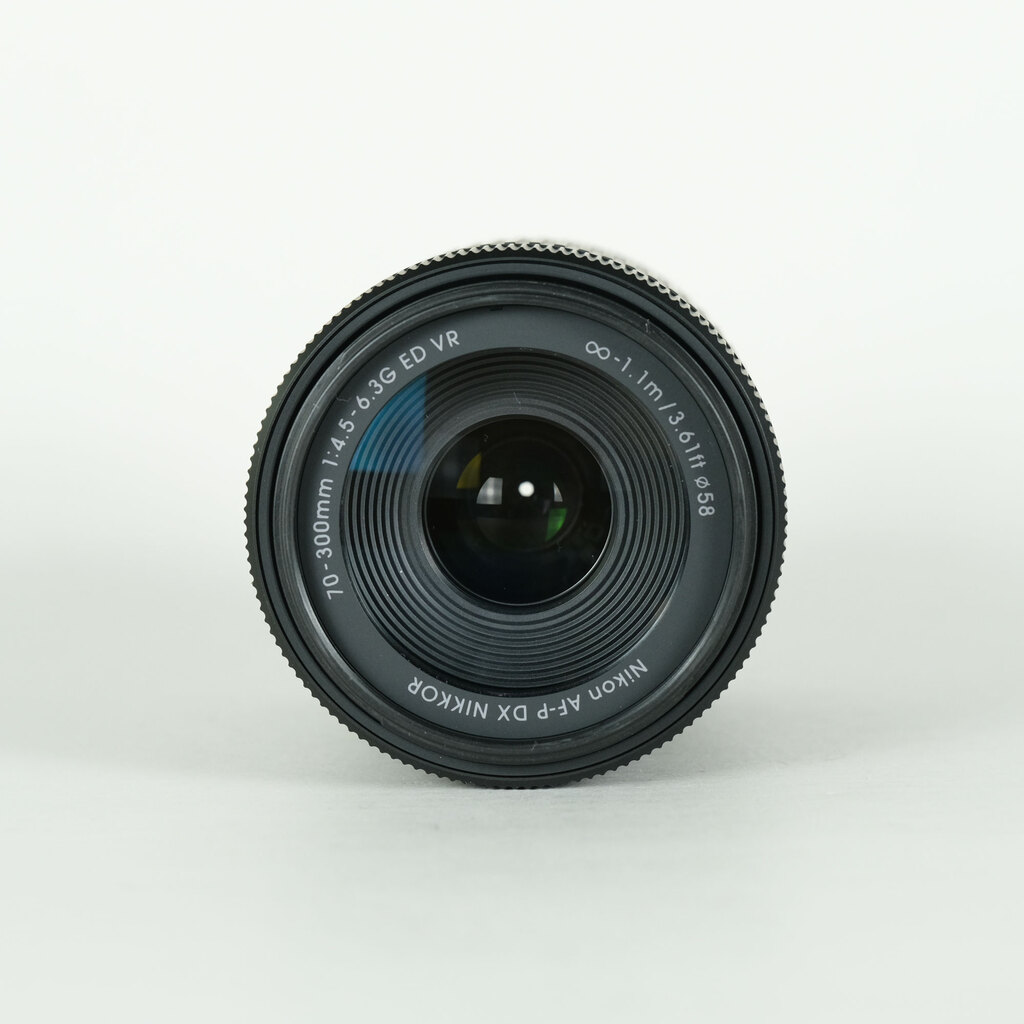 Nikon AF-P DX NIKKOR 70-300mm f/4.5-6.3G ED VRの出品 | ONE SCENE